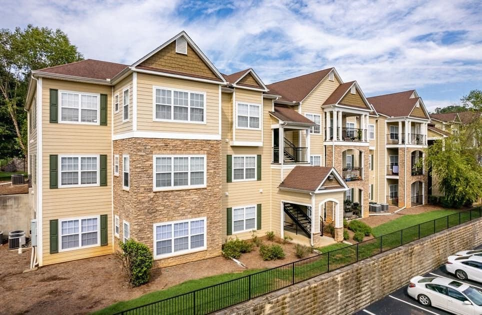 Legacy Pointe photo 3