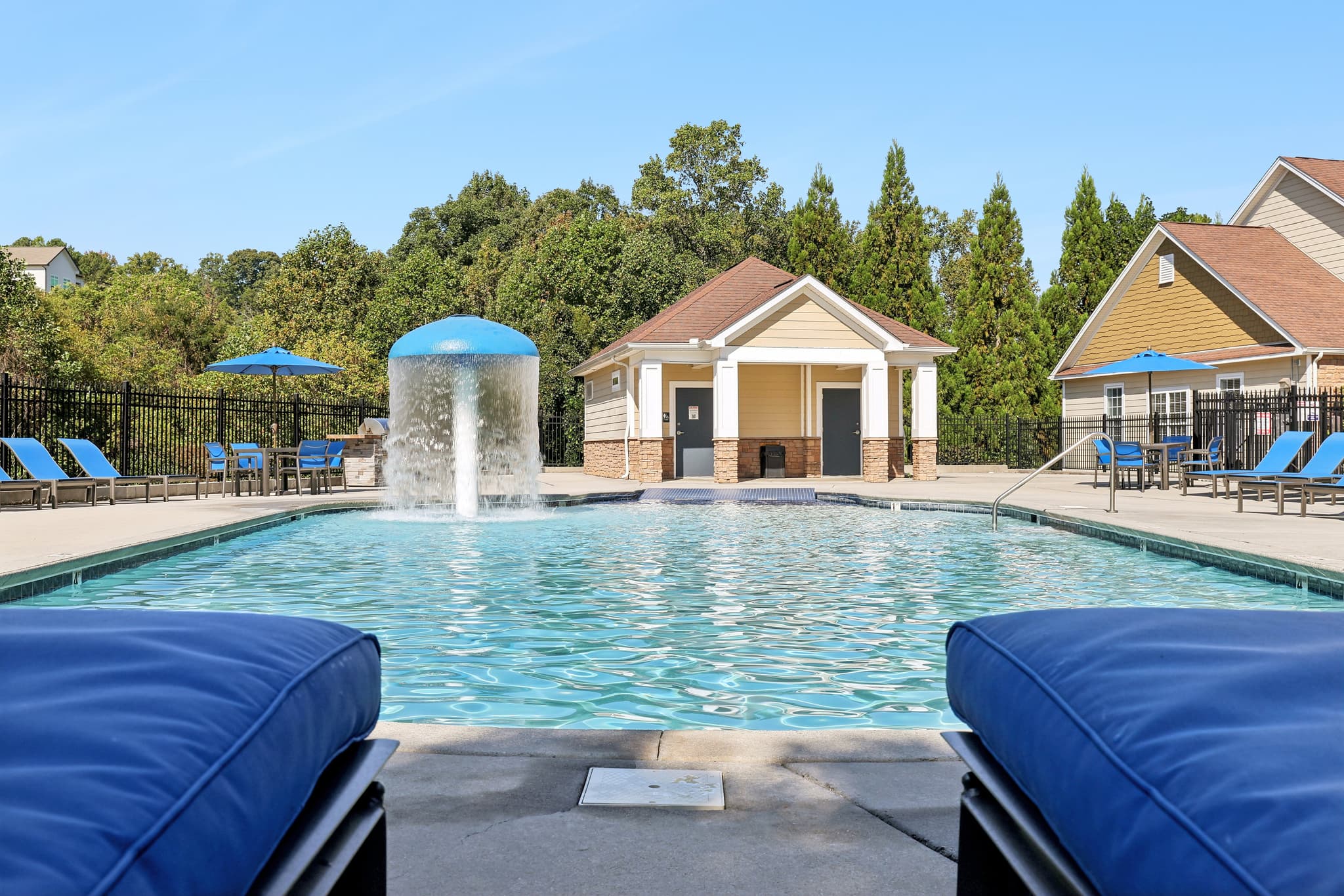 Legacy Pointe photo 2